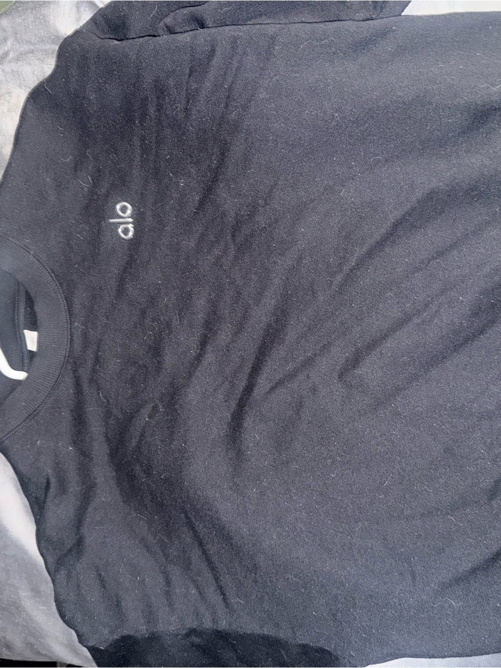 ALO Yoga female Black Crew Sweatshirt